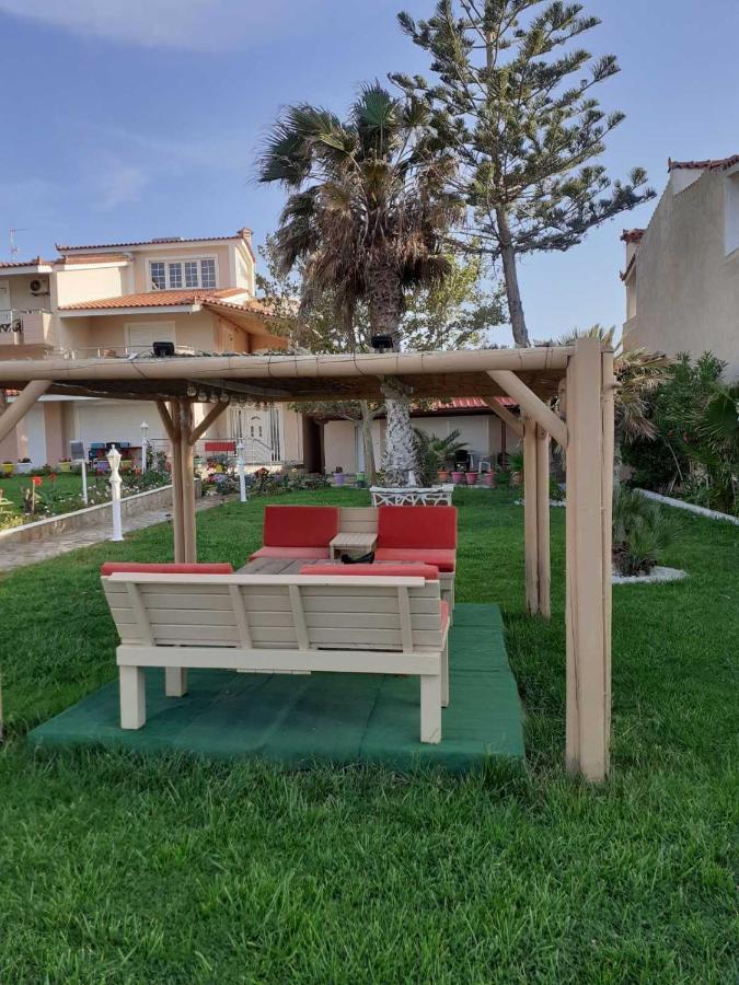 Christen House Perigialion المظهر الخارجي الصورة