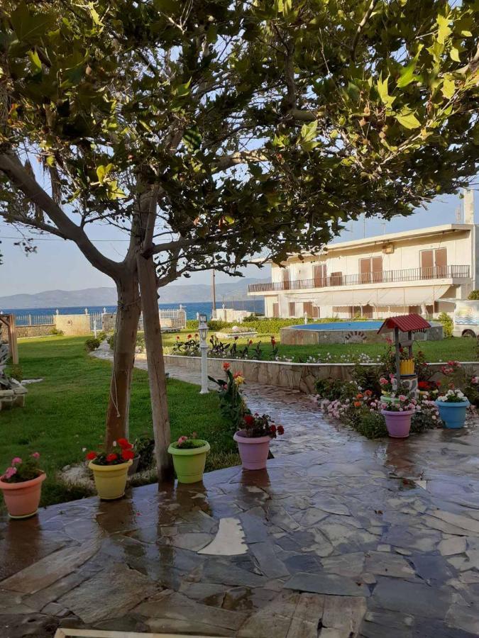 Christen House Perigialion المظهر الخارجي الصورة